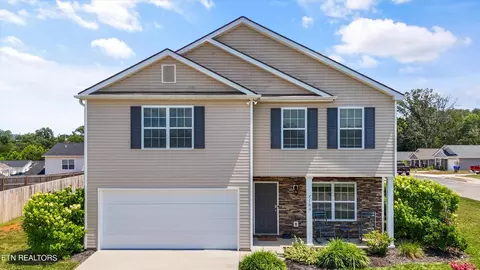 7100 Forest Willow Ln, Corryton, TN 37721
