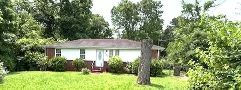 3007 Hummingbird Dr, Nashville, TN 37218