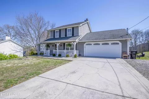 916 Pintail Rd, Knoxville, TN 37934