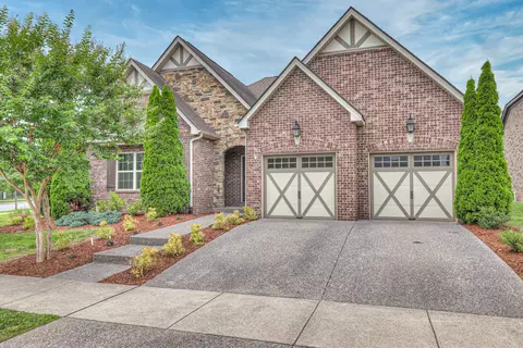 519 Lingering Way, Hendersonville, TN 37075