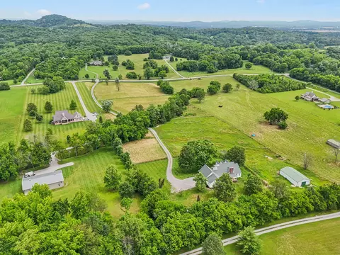 View/Area - 1387 Floyd Rd, Eagleville, TN 37060 photo 2 of 9