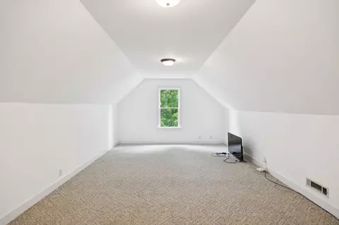 Bedroom - 1387 Floyd Rd, Eagleville, TN 37060 photo 9 of 9