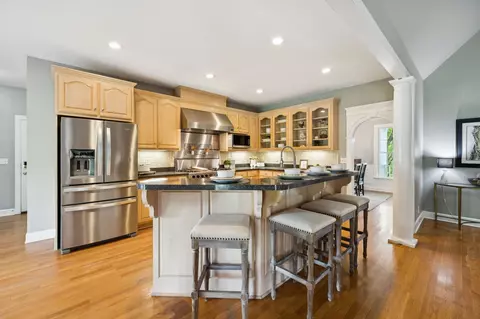 Kitchen - 1387 Floyd Rd, Eagleville, TN 37060 photo 2 of 8