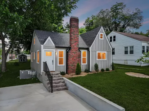 410 Campbell Ave, Tullahoma, TN 37388