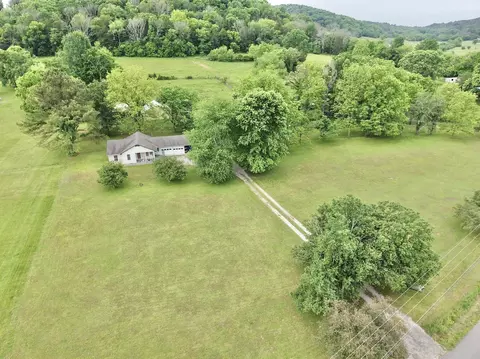 1595 Kennedy Creek Rd, Auburntown, TN 37016