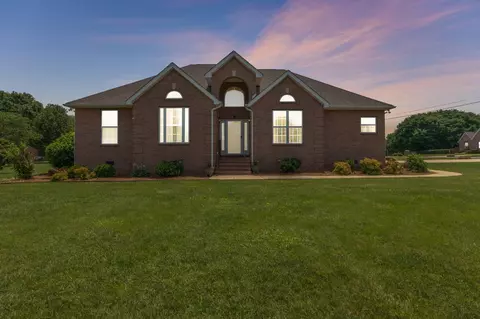 Exterior - 123 River Downs Blvd, Murfreesboro, TN 37128 photo 4 of 7