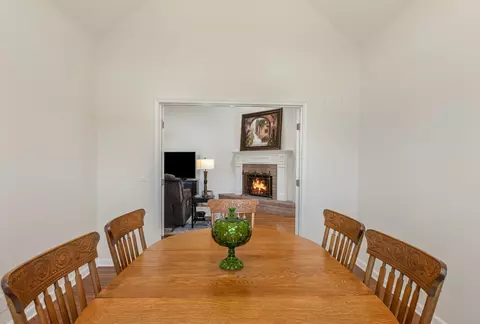 Dining - 123 River Downs Blvd, Murfreesboro, TN 37128 photo 3 of 3