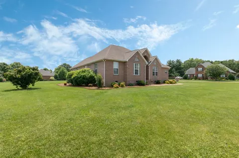 Exterior - 123 River Downs Blvd, Murfreesboro, TN 37128 photo 2 of 7