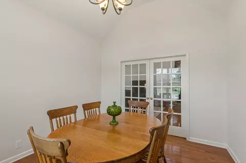Dining - 123 River Downs Blvd, Murfreesboro, TN 37128 photo 2 of 3