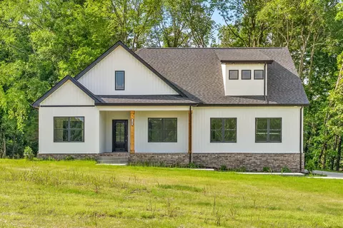149 Ruby Grant Ln, Southside, TN 37171 photo 2