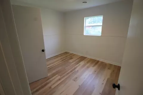 Bedroom - 151 Dawn St, Morrison, TN 37357 photo 2 of 2