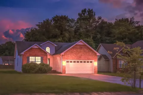 1884 Sage Meadow Ln, Clarksville, TN 37040