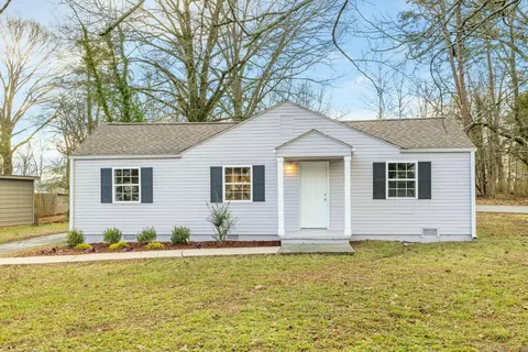 146 W State Line Rd, Rossville, GA 30741