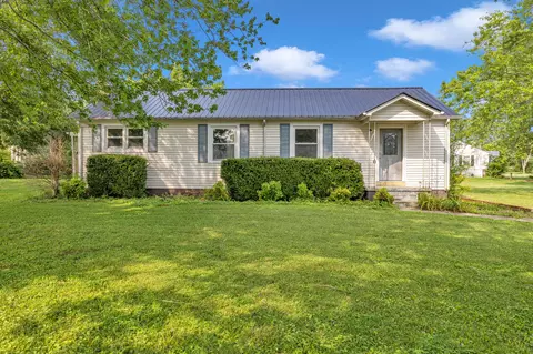 111 Truman St, Waverly, TN 37185