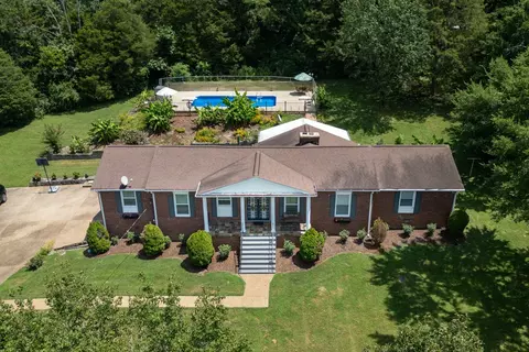 237 Craigmeade Dr, Nashville, TN 37214