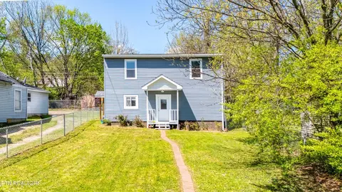 709 Hiawassee Ave, Knoxville, TN 37917