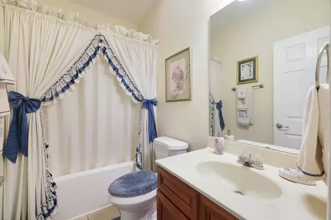 Bath - 3020 Brookside Path, Murfreesboro, TN 37128 photo 4 of 5