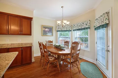 Dining - 3020 Brookside Path, Murfreesboro, TN 37128 photo 3 of 4