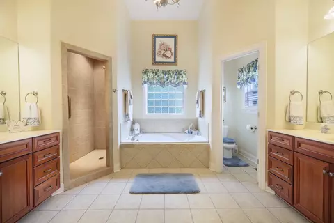 Bath - 3020 Brookside Path, Murfreesboro, TN 37128 photo 1 of 5