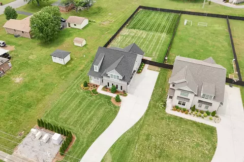 2207 Sulphur Springs Rd, Murfreesboro, TN 37129