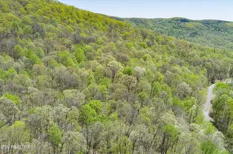 0 Pawnee Ln, Jamestown, TN 38556