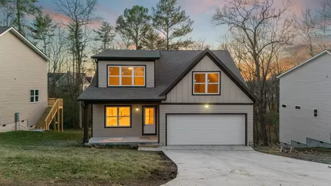 1232 Thomas Ln, Hixson, TN 37343