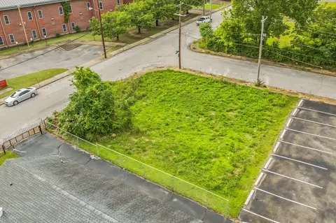 145 Field Ave, Memphis, TN 38109 photo 7