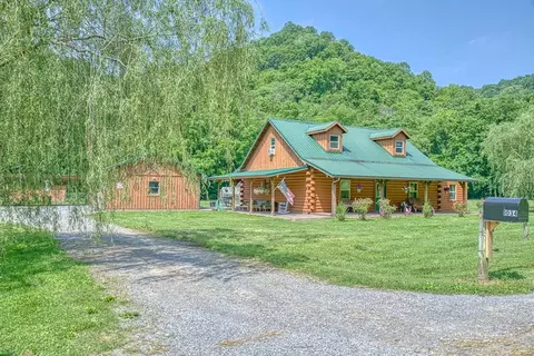 1034 Gaw Branch Rd, Gainesboro, TN 38562