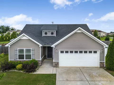 2146 Longhunter Chase Dr, Spring Hill, TN 37174