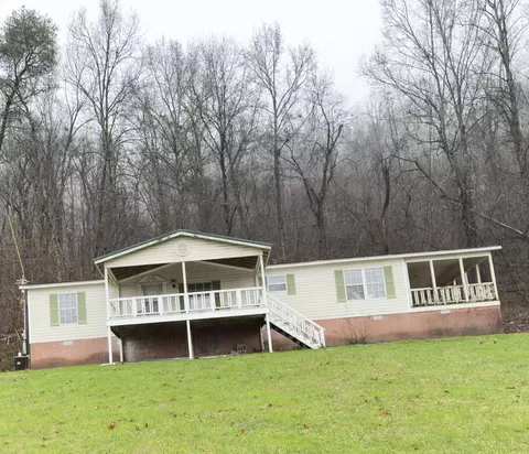 675 Ware Ln, Georgetown, TN 37336