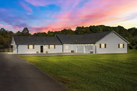 465 Riverbend Trl NE, Charleston, TN 37310