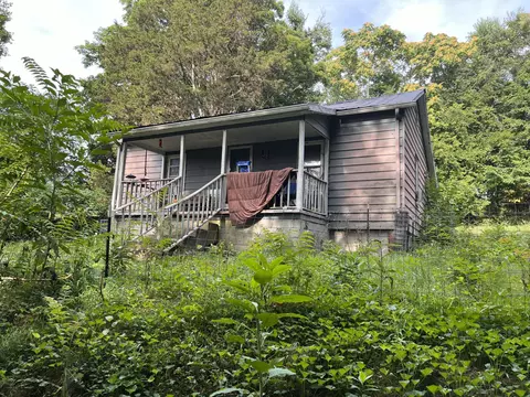 147 J Mccauley Rd, Sweetwater, TN 37874