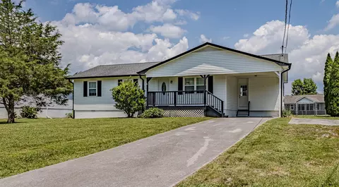 148 Cloverleaf Ct NE, Cleveland, TN 37323