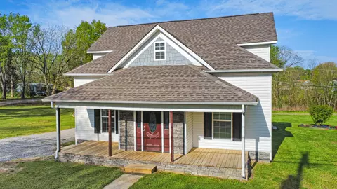 25 N Niota Rd, Englewood, TN 37329