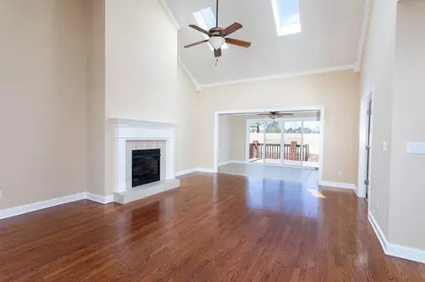 8230 Double Eagle Ct, Ooltewah, TN 37363 photo 6
