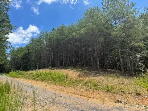 5 Owl Hollow Rd SW, Mc Donald, TN 37353