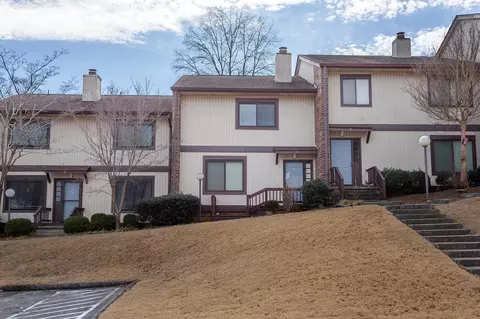 2214 Mount Haven Dr, Dalton, GA 30720