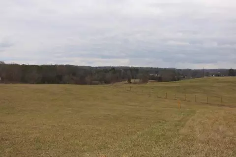 5 County Road 564, Englewood, TN 37329