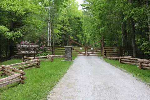 941 Wilderness Trl, Oneida, TN 37841 photo 30