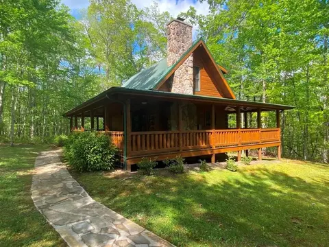 941 Wilderness Trl, Oneida, TN 37841 photo 1