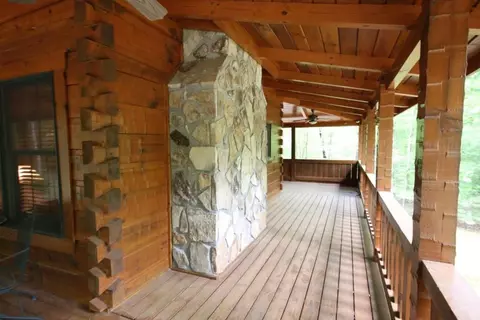 941 Wilderness Trl, Oneida, TN 37841 photo 6
