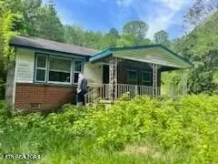 648 Hassler Mill Rd, Harriman, TN 37748