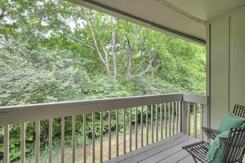 21 Vaughns Gap Rd #J163, Nashville, TN 37205