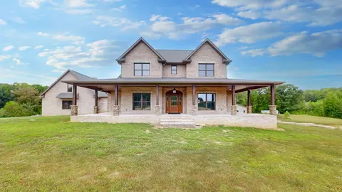 724 Porter Norwood Rd, Mansfield, TN 38236