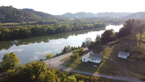 2740 Gladdice Hwy, Whitleyville, TN 38588