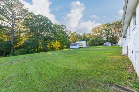 3892 Cedar St, Centerville, TN 37033 photo 4