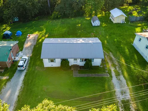 3892 Cedar St, Centerville, TN 37033 photo 11