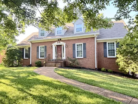 1124 Oak Creek Dr, Nolensville, TN 37135