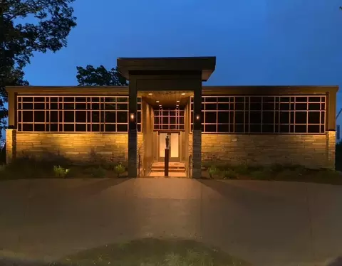 725 E Brow Rd, Lookout Mountain, TN 37350