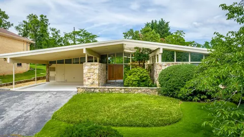 3117 Colyar Dr, Chattanooga, TN 37404